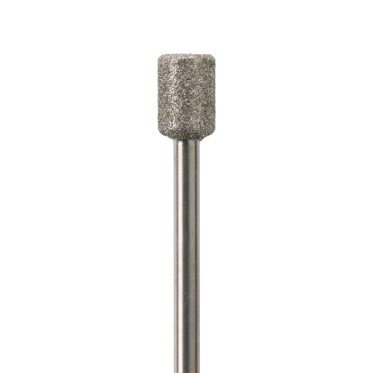 Torno de diamantes con granulosidad media. Forma cilíndrica (oblicuo), diámetro 050